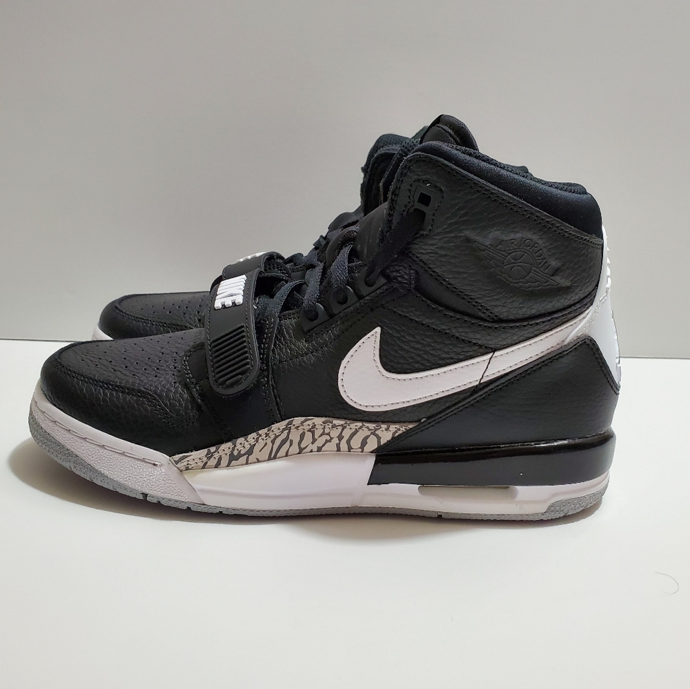 Nike Air Jordan Legacy 312 GS Black White Shoes